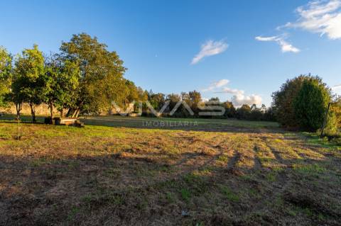 Terreno Para Construção  Venda em Sande, Vilarinho, Barros e Gomide,Vila Verde