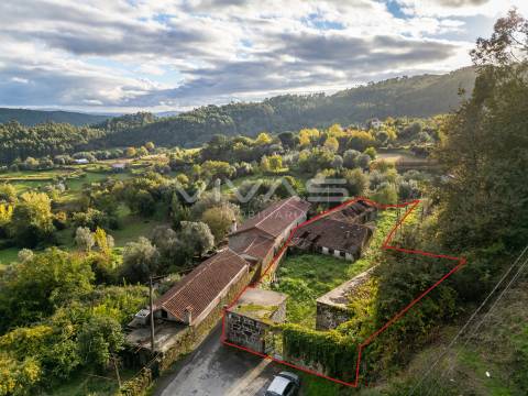 Moradia para Restaurar T3 Venda em Dossãos,Vila Verde