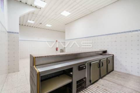 Pavilhão  Venda em Gême,Vila Verde