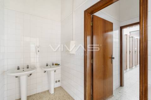 Pavilhão  Venda em Gême,Vila Verde