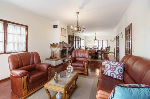 Moradia T4 Venda em Vila Verde e Barbudo,Vila Verde