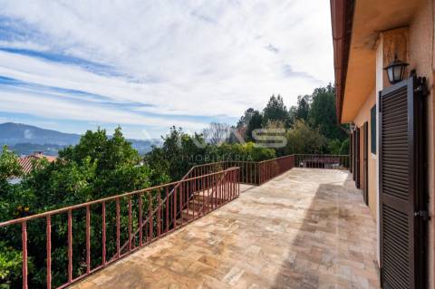 Moradia T4 Venda em Vila Verde e Barbudo,Vila Verde