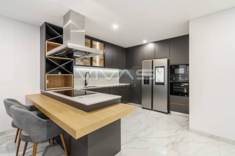 Moradia T3 Venda em Alpendorada, Várzea e Torrão,Marco de Canaveses