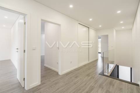 Moradia T3 Venda em Alpendorada, Várzea e Torrão,Marco de Canaveses