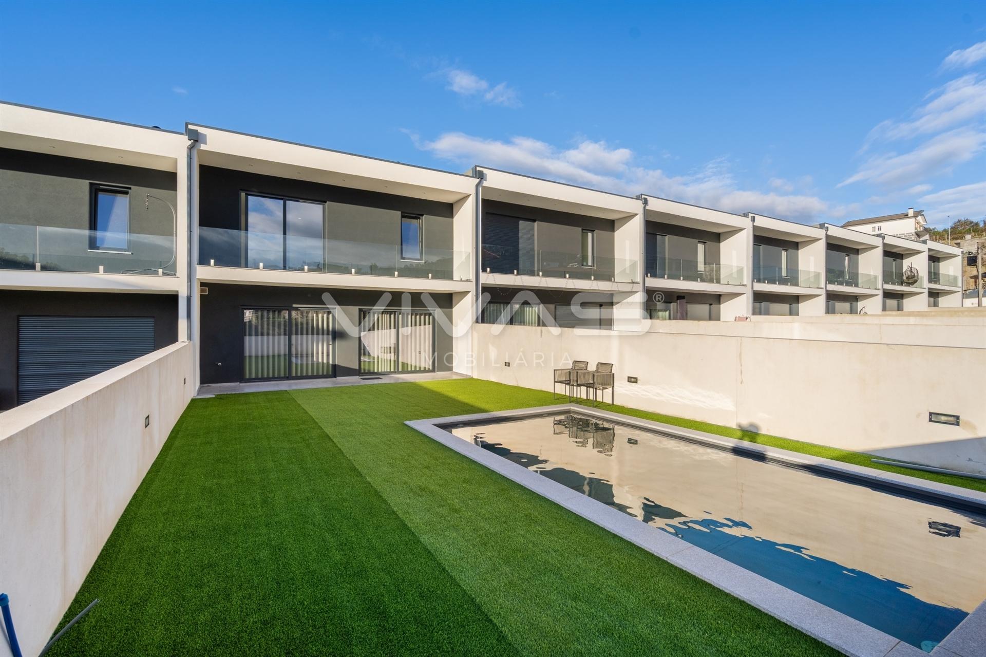 Moradia T3 Venda em Alpendorada, Várzea e Torrão,Marco de Canaveses