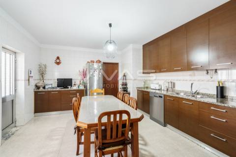 Moradia Isolada T6+2 Venda em Lage,Vila Verde