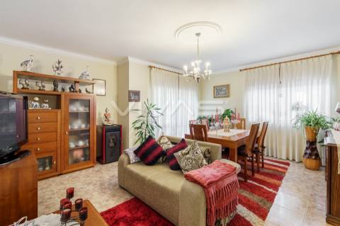 Moradia Isolada T6+2 Venda em Lage,Vila Verde