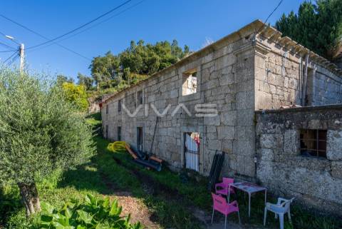 Moradia para Restaurar T0 Venda em Chorense e Monte,Terras de Bouro