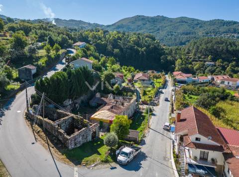 Moradia para Restaurar T0 Venda em Chorense e Monte,Terras de Bouro