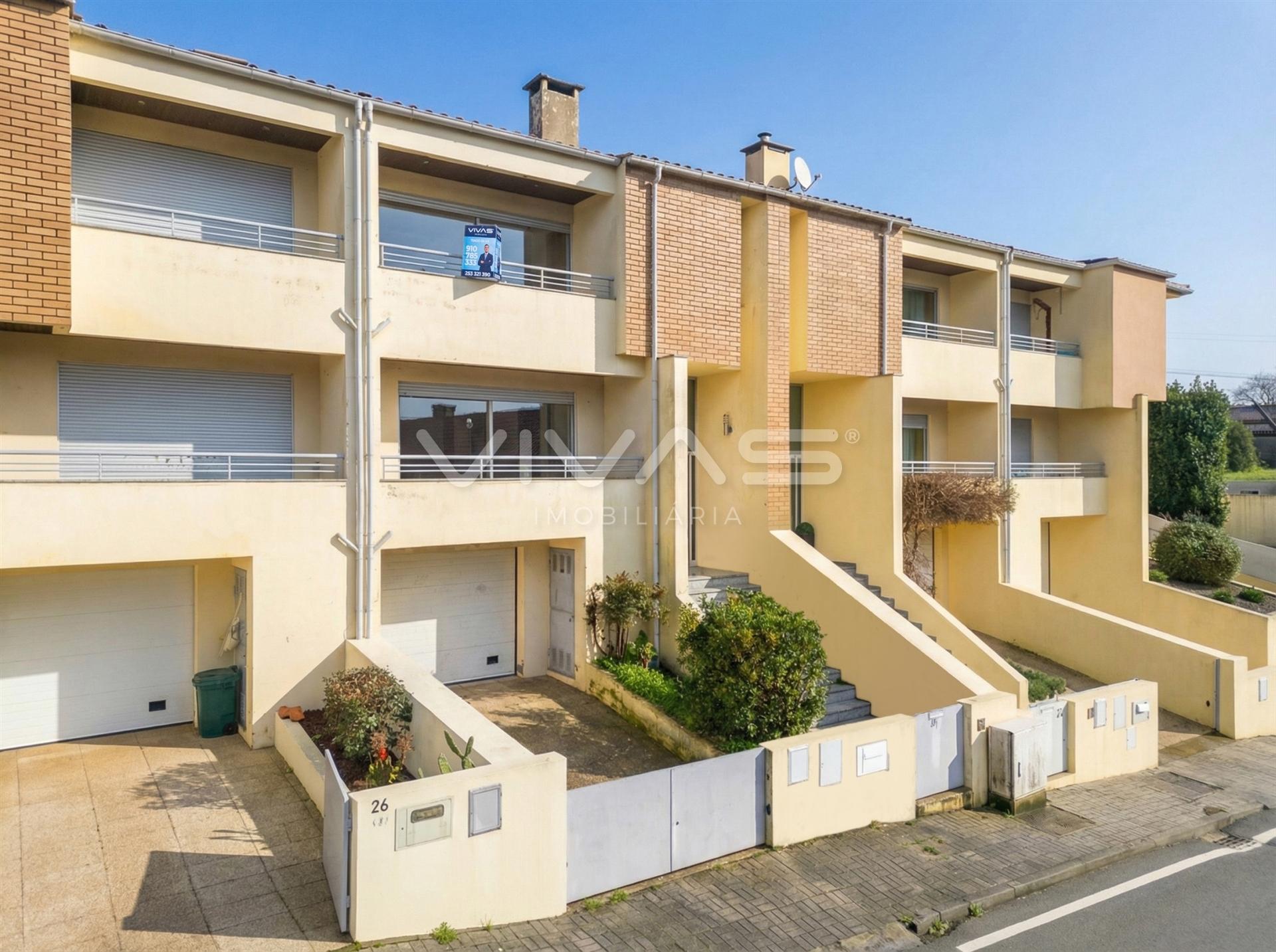 Moradia em Banda T3 Venda em Lage,Vila Verde