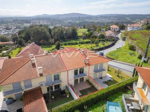 Moradia em Banda T3 Venda em Lage,Vila Verde