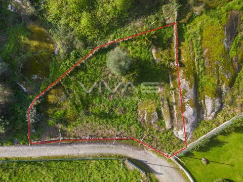 Terreno Para Construção  Venda em Arnoso (Santa Maria e Santa Eulália) e Sezures,Vila Nova de Famalicão