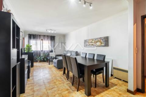 Apartamento T3 Venda em Vila Verde e Barbudo,Vila Verde