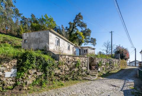Moradia T2 Venda em Caldelas, Sequeiros e Paranhos,Amares
