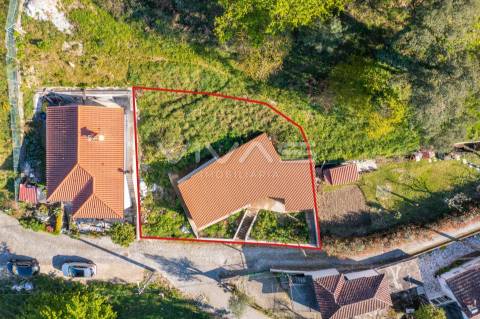 Moradia T2 Venda em Caldelas, Sequeiros e Paranhos,Amares