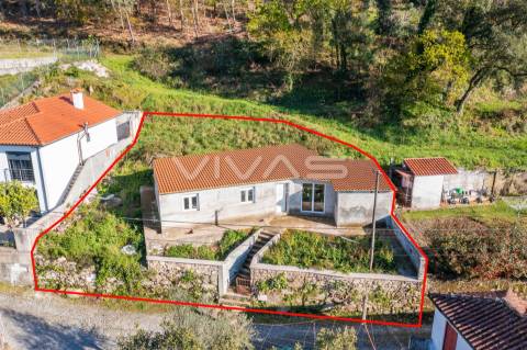 Moradia T2 Venda em Caldelas, Sequeiros e Paranhos,Amares