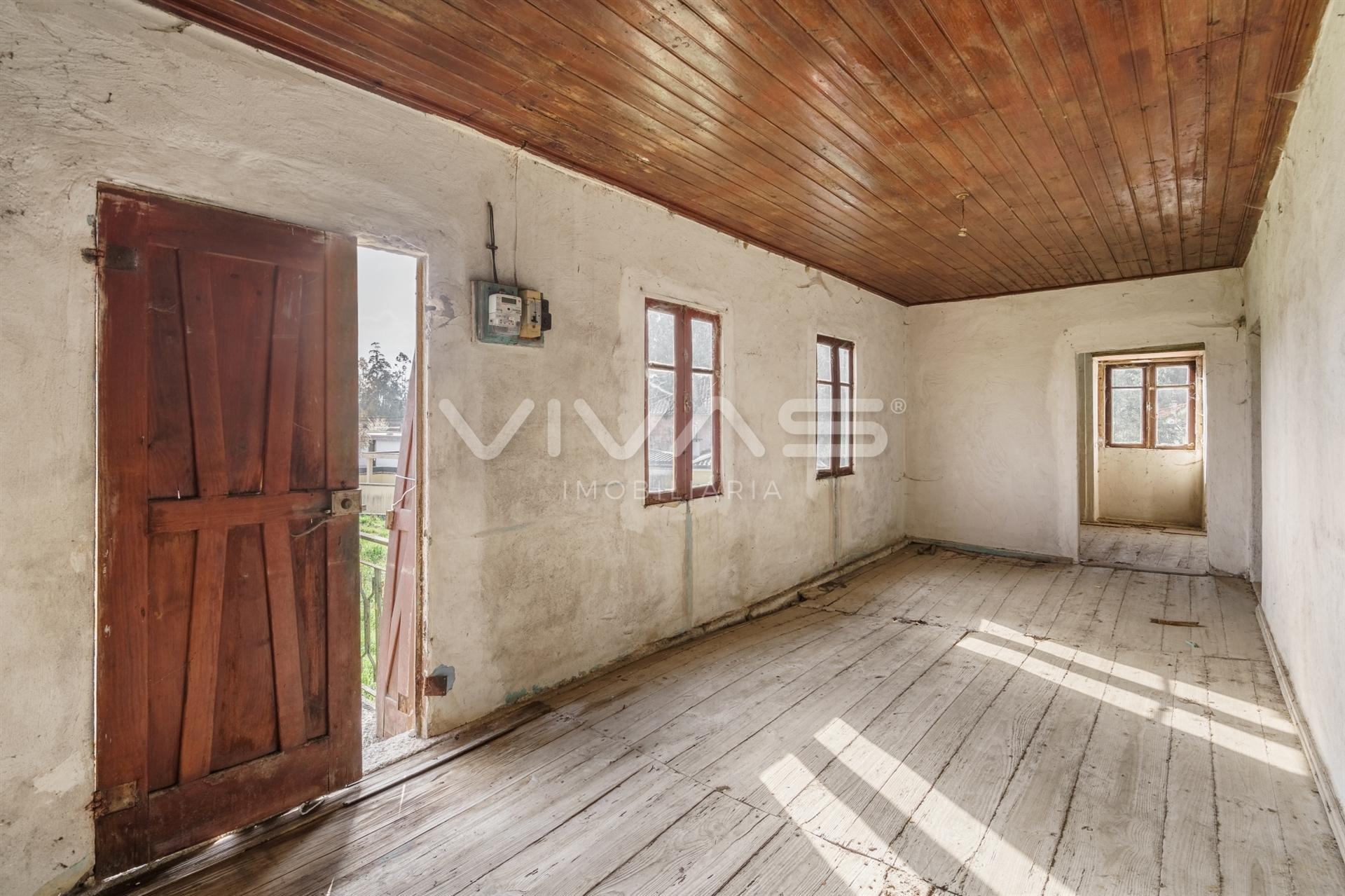 Moradia para Restaurar T0 Venda em Freiriz,Vila Verde