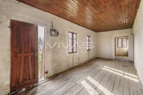 Moradia para Restaurar T0 Venda em Freiriz,Vila Verde