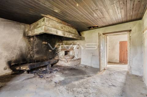 Moradia para Restaurar T0 Venda em Freiriz,Vila Verde