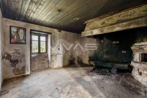 Moradia para Restaurar T0 Venda em Freiriz,Vila Verde