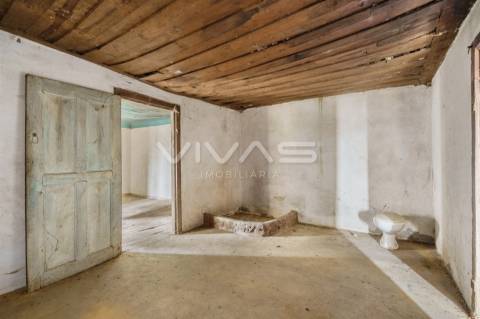 Moradia para Restaurar T0 Venda em Freiriz,Vila Verde