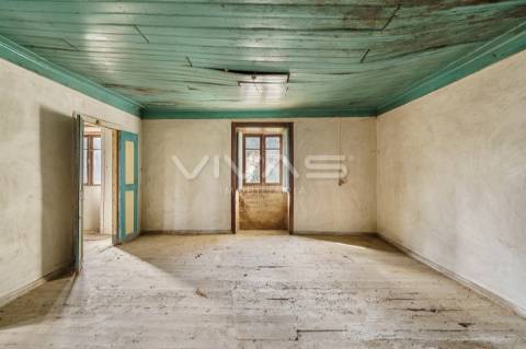 Moradia para Restaurar T0 Venda em Freiriz,Vila Verde