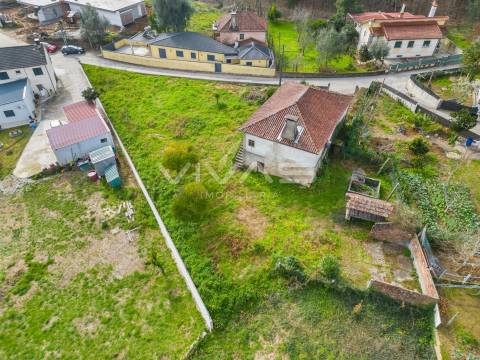 Moradia para Restaurar T0 Venda em Freiriz,Vila Verde