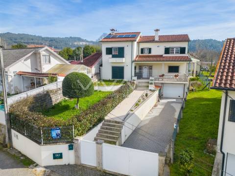 Moradia T3 Venda em Moure,Vila Verde