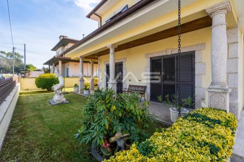 Moradia T4 Venda em Mire de Tibães,Braga