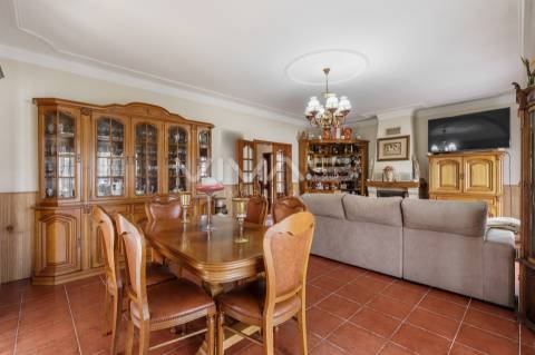 Moradia T4 Venda em Mire de Tibães,Braga