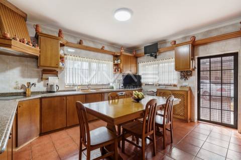 Moradia T4 Venda em Mire de Tibães,Braga