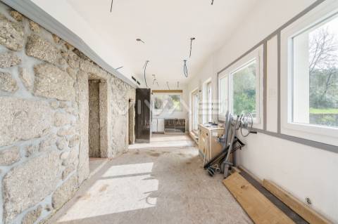 Moradia Isolada T2+1 Venda em Caldelas, Sequeiros e Paranhos,Amares