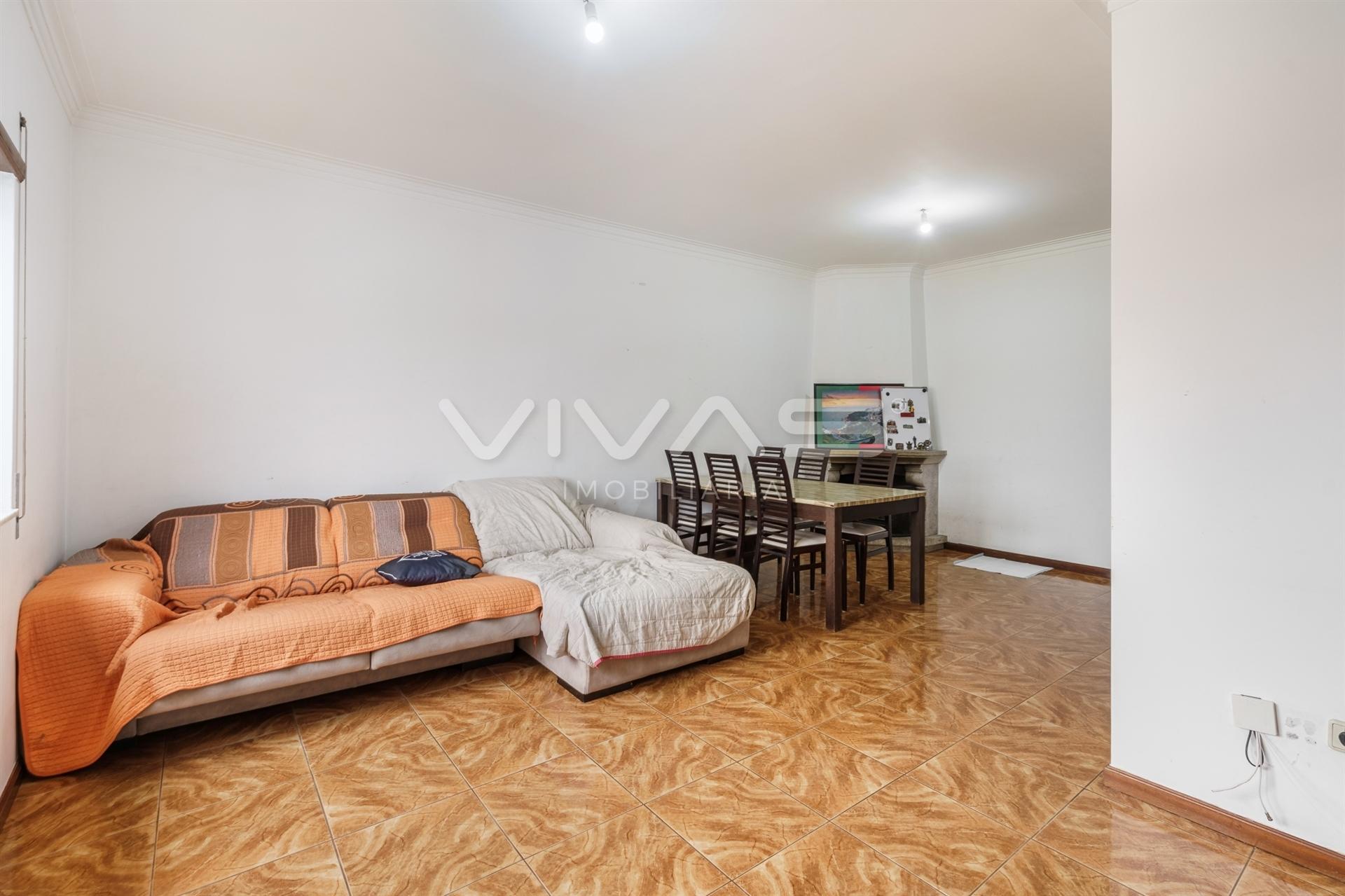 Andar Moradia T3 Venda em Loureira,Vila Verde