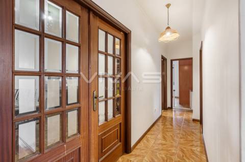 Andar Moradia T3 Venda em Loureira,Vila Verde