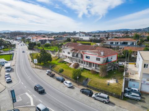 Andar Moradia T3 Venda em Loureira,Vila Verde