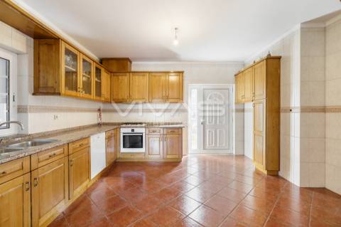 Moradia T4 Venda em Navió e Vitorino dos Piães,Ponte de Lima