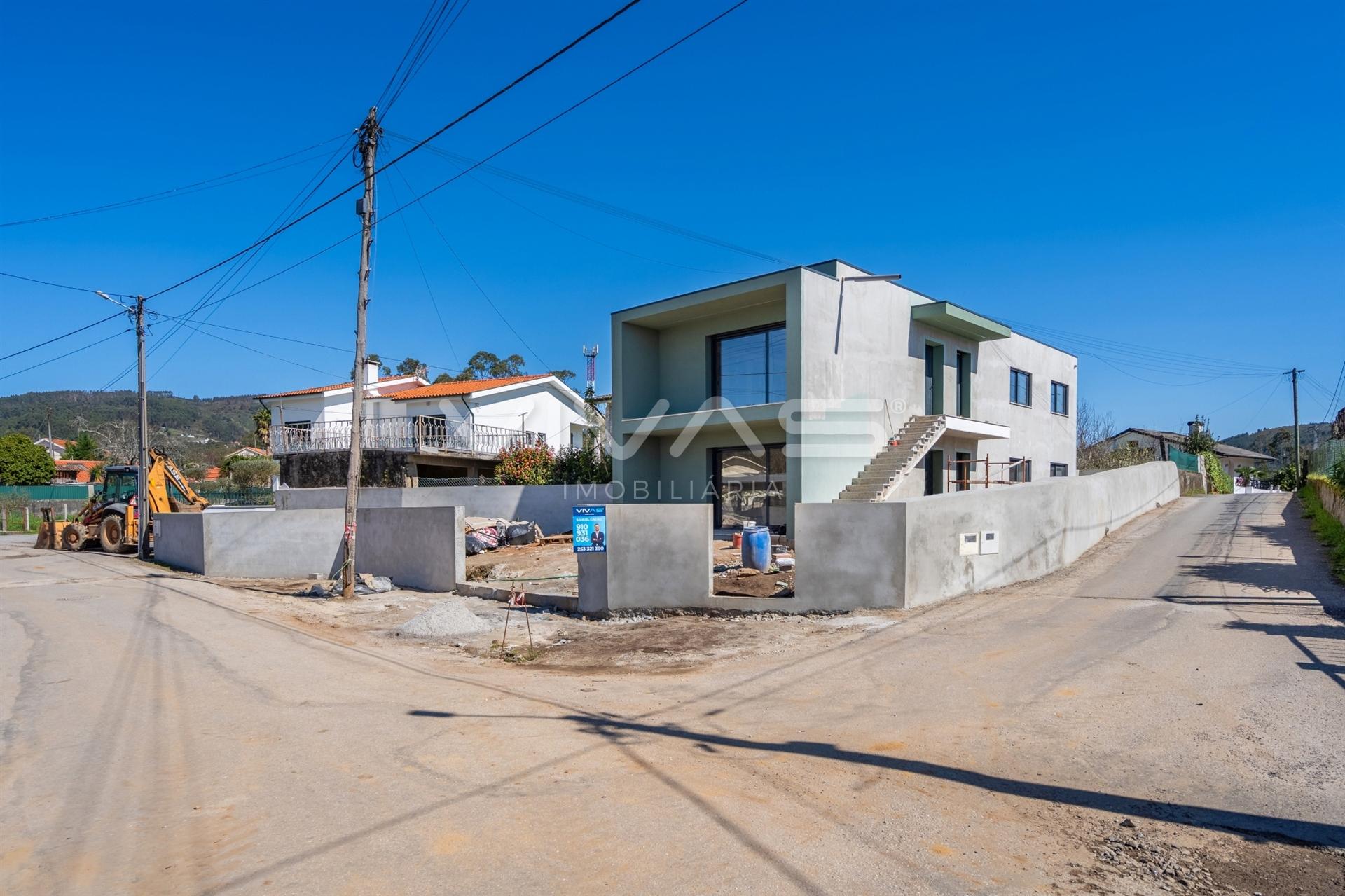 Andar Moradia T2 Venda em Carreiras (São Miguel) e Carreiras (Santiago),Vila Verde