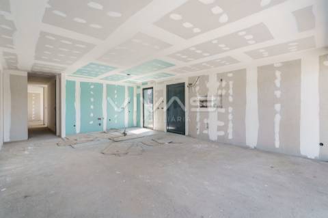 Andar Moradia T2 Venda em Carreiras (São Miguel) e Carreiras (Santiago),Vila Verde