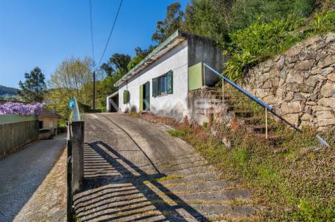 Terreno Para Construção  Venda em Bouro (Santa Maria),Amares