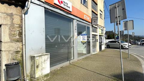 Loja  Arrendamento em Vila Verde e Barbudo,Vila Verde
