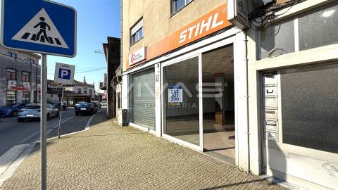 Loja  Arrendamento em Vila Verde e Barbudo,Vila Verde