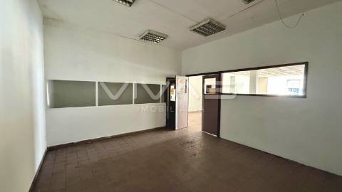 Loja  Arrendamento em Vila Verde e Barbudo,Vila Verde