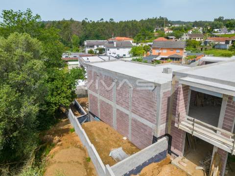 Moradia Geminada T3 Venda em Carreiras (São Miguel) e Carreiras (Santiago),Vila Verde