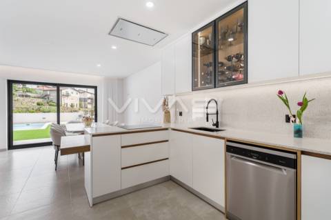 Moradia T3, Alpendorada, Marco de Canaveses