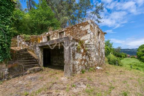 Moradia para Restaurar T0 Venda em Ribeira do Neiva,Vila Verde