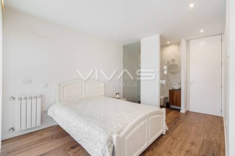 Moradia em Banda T3 Venda em Vila de Prado,Vila Verde