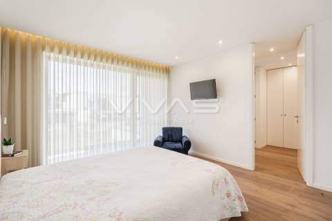 Moradia em Banda T3 Venda em Vila de Prado,Vila Verde