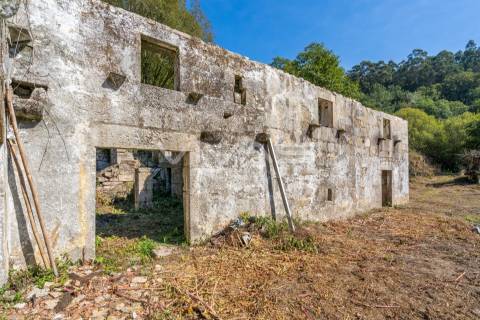 Moradia para Restaurar T0 Venda em Vade,Vila Verde