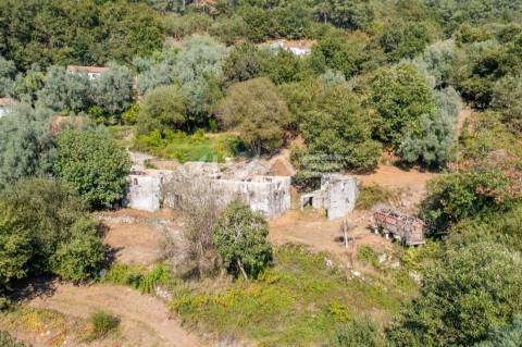 Moradia para Restaurar T0 Venda em Vade,Vila Verde