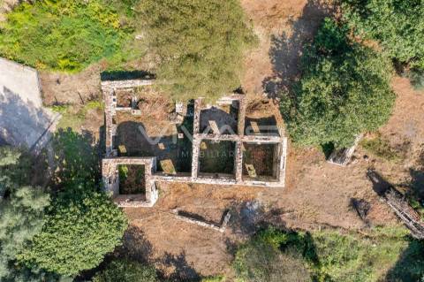Moradia para Restaurar T0 Venda em Vade,Vila Verde
